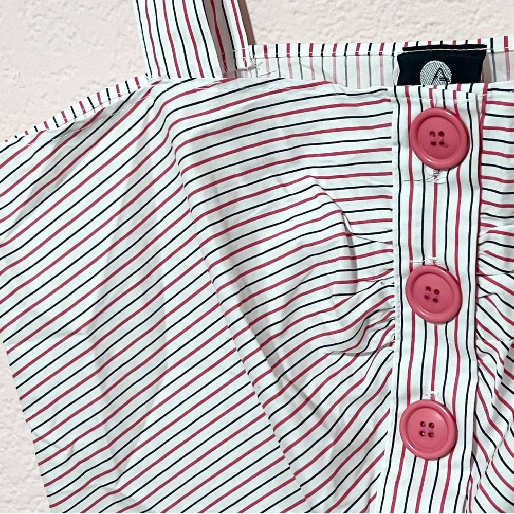 Vintage 90s Y2K pink and black stripe crop top with big buttons - Picture 2 of 4